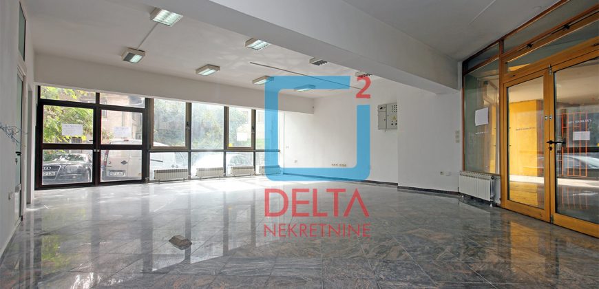 Poslovni prostor 100m2 na odličnoj lokaciji, Stari Grad