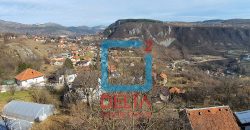 Dvospratna kuća sa lijepim pogledom, na parceli 367m2, Zmajevac / Stari Grad