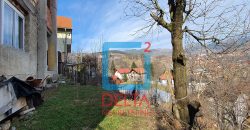 Dvospratna kuća sa lijepim pogledom, na parceli 367m2, Zmajevac / Stari Grad