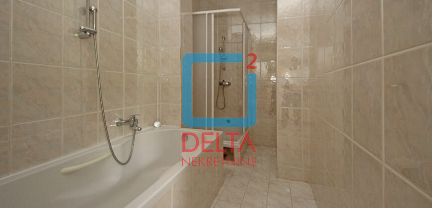Kuća / vila na parceli 2485m², Hotonj, Vogošća, Sarajevo