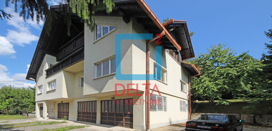 Kuća / vila na parceli 2485m², Hotonj, Vogošća, Sarajevo