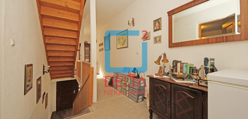 Kuća 180m² na parceli 520m², Blagovac, Vogošća, Sarajevo