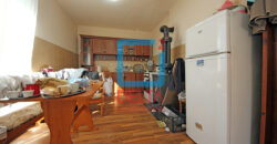 Kuća / 330m2 / Jezero / Centar