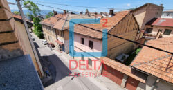 Kuća sa garažom / Bjelave / Centar