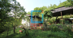 Kuća površine 125 m² , parcela 2143m², Hadžići