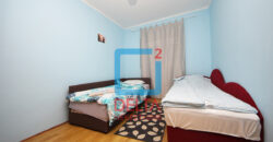 Kuća / 330m2 / parking / Lukavica