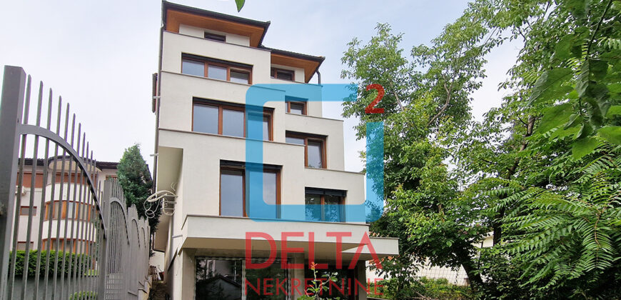 Trosoban stan / 1. sprat / 78m2 / Logavina / Stari Grad