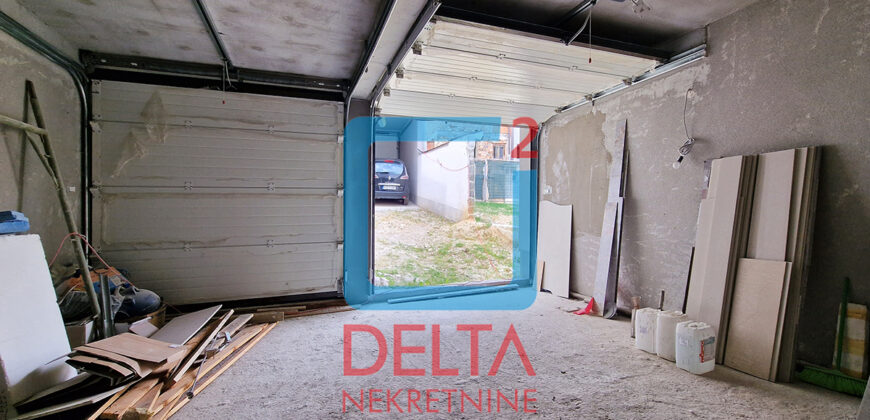 Petosoban stan / 120m2 / Logavina / Stari Grad