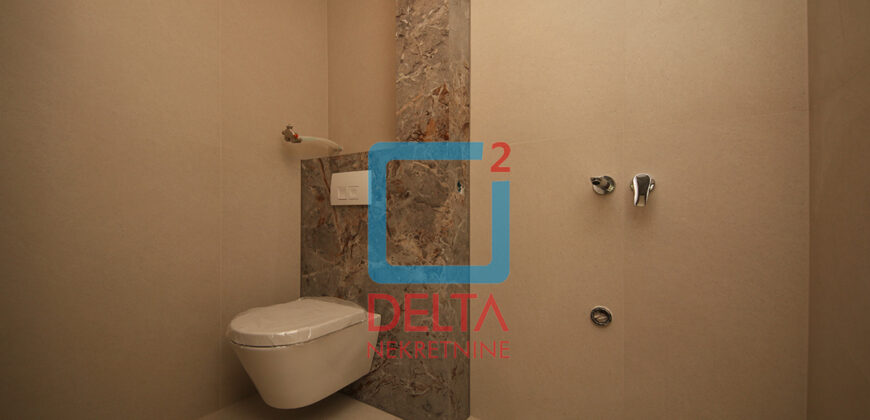 Trosoban stan / 1. sprat / 78m2 / Logavina / Stari Grad