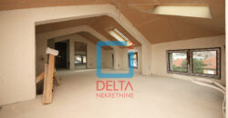 Petosoban stan / 120m2 / Logavina / Stari Grad