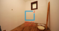 Kuća / okućnica 3000m2 / Podgrab / Prača