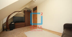Dvosoban stan / 3.sprat / parking / Mejtaš / Centar