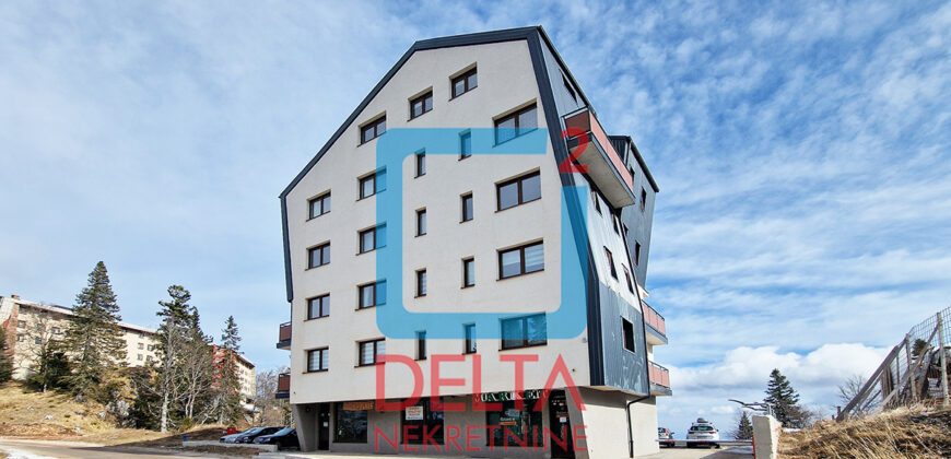 Namješten dvosoban apartman sa parkingom i skijašnicom / Jahorina