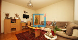 Dvosoban stan površine 42m2 / Vrtovi Sunca / Centar