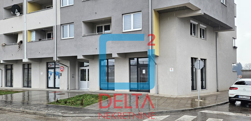 Poslovni prostor / 43m2 / Dobrinja /