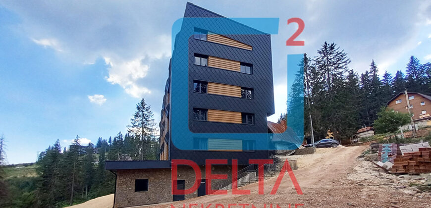 Luksuzno namješten trosoban apartman / 60m2 / Jahorina