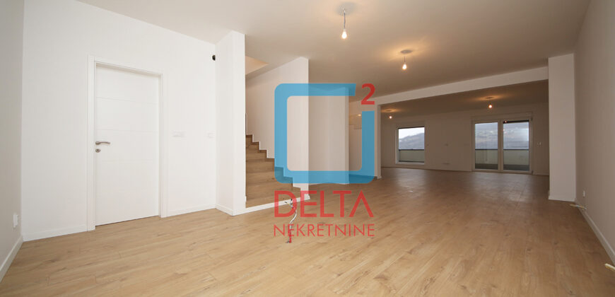 PENTHOUSE petosoban stan sa dvije terase / 164m2 / Poljine Hills