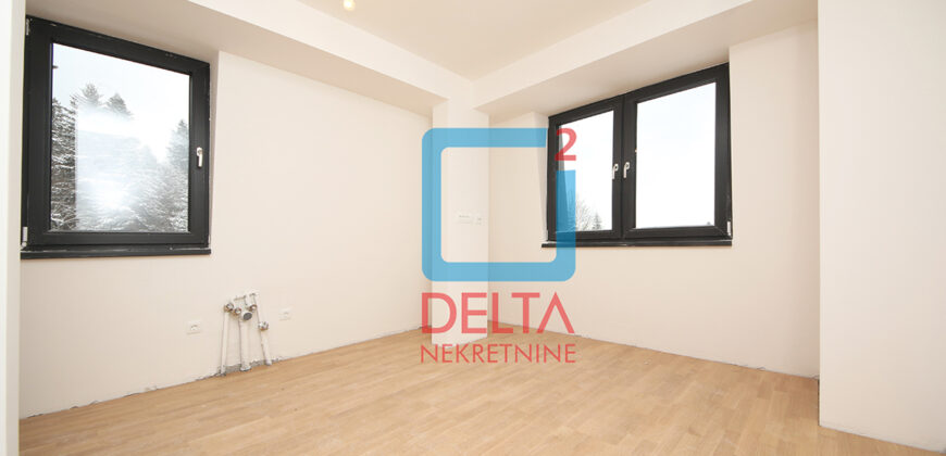 Dvostran dvosoban apartman / 3.sprat / Bjelašnica