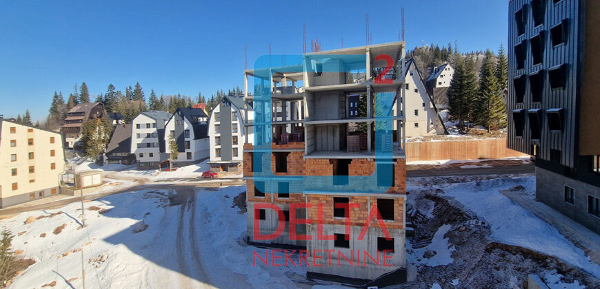 Dvosoban apartman sa balkonom / 1.sprat / Jahorina