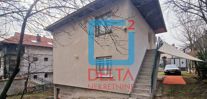 Dvospratna kuća 142m2 / na parceli 385m2 / Logavina / Stari Grad