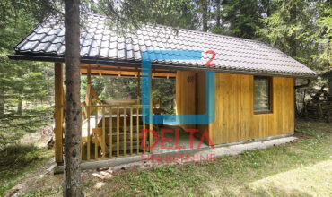 Vikendica / Parcela 4.023m2 / Nišići / Nišićka visoravan