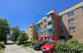 Adaptiran trosoban stan / 74m2 / dva balkona / Dobrinja
