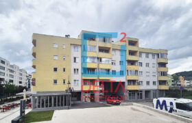 Luksuzno opremljen četverosoban stan 93m2 / Istočno Sarajevo / Dabrobosanska