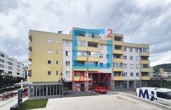 Luksuzno opremljen četverosoban stan 93m2 / Istočno Sarajevo / Dabrobosanska