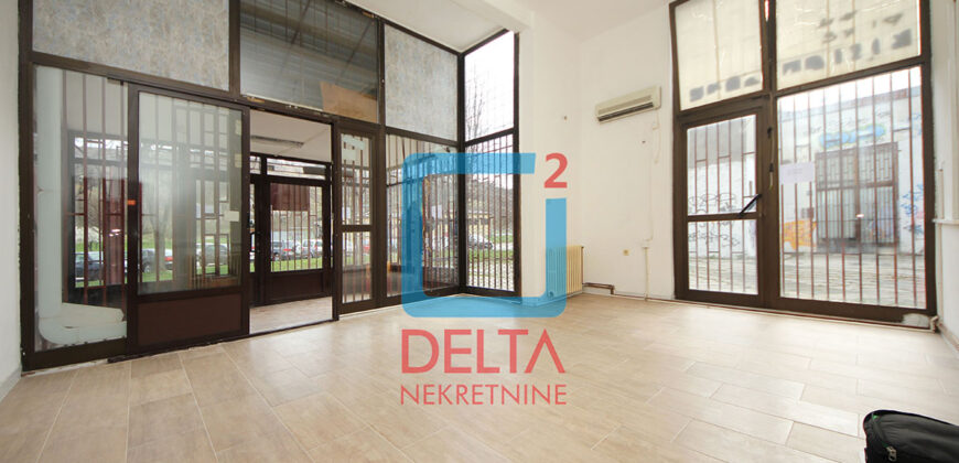 Višenamjenski poslovni prostor 40m2 / Dobrinja / Trg sarajevske olimpijade