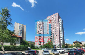 Luksuzan penthouse četverosoban stan/153m2/ Dolac Malta/Socijalno