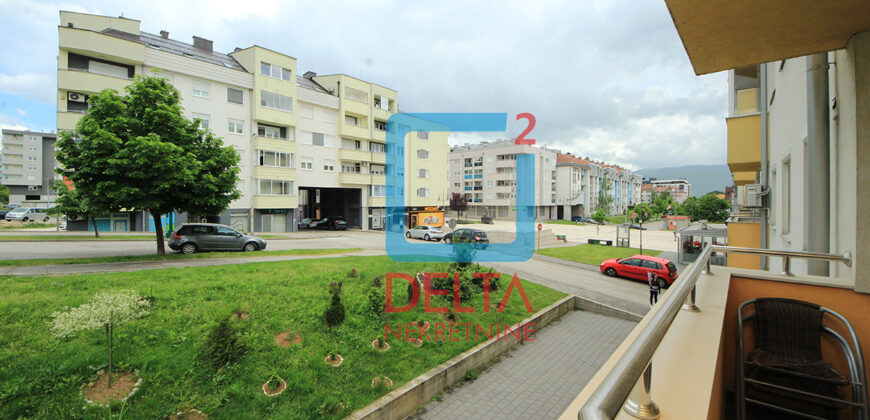 Luksuzno opremljen četverosoban stan 93m2 / Istočno Sarajevo / Dabrobosanska