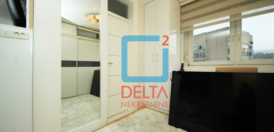 Luksuzan penthouse četverosoban stan/153m2/ Dolac Malta/Socijalno
