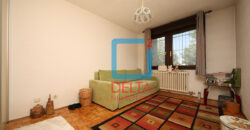 Adaptiran trosoban stan / 74m2 / dva balkona / Dobrinja