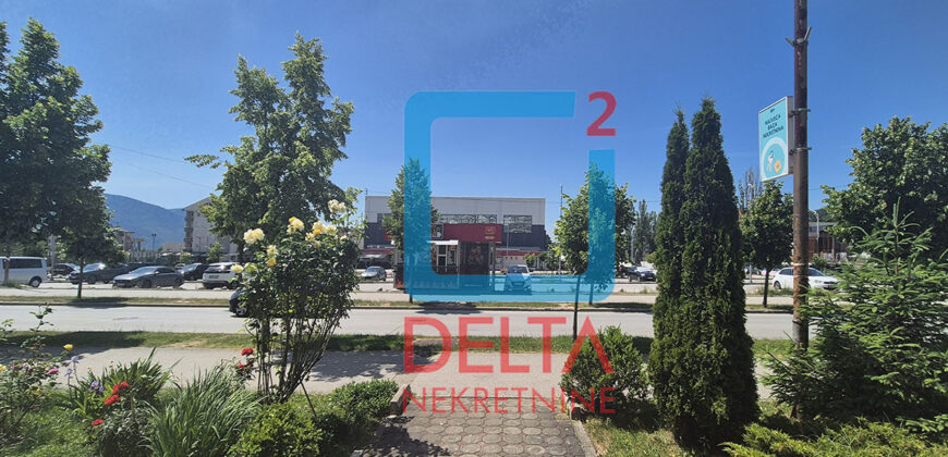 Dvosoban(opcija trosoban) stan Istočno Sarajevo / Garaža 16,5m2