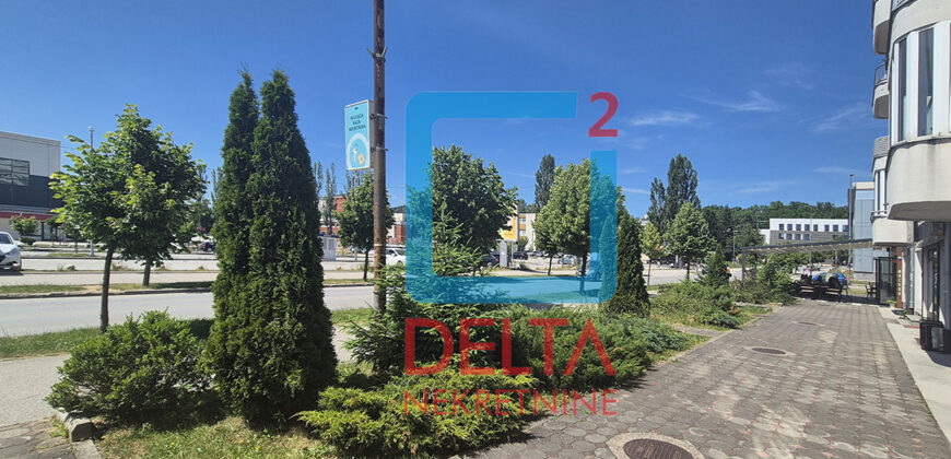 Dvosoban(opcija trosoban) stan Istočno Sarajevo / Garaža 16,5m2